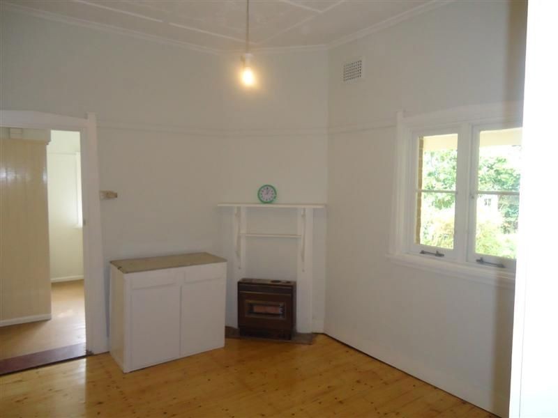 16 Richards Avenue, Eastwood NSW 2122