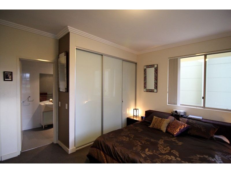101/4 Stromboli Strait, Wentworth Point NSW 2127