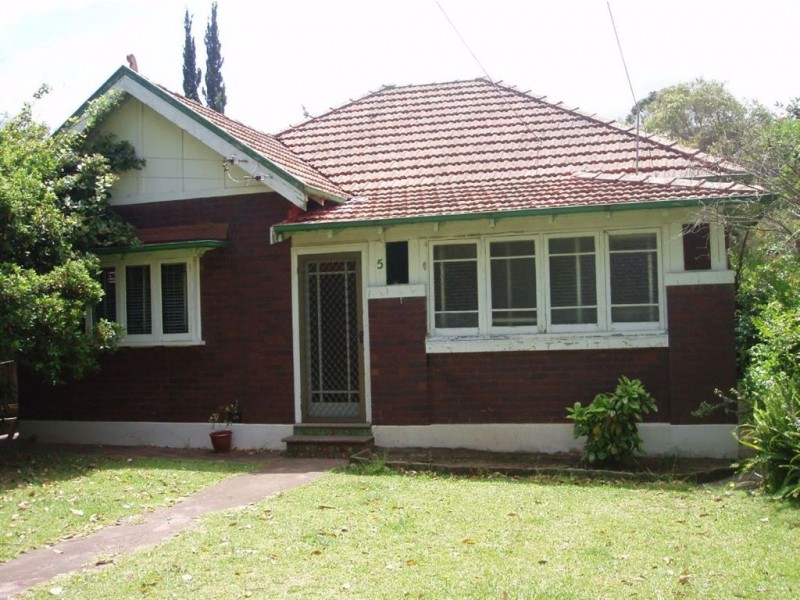 5 Richards Avenue, Eastwood NSW 2122