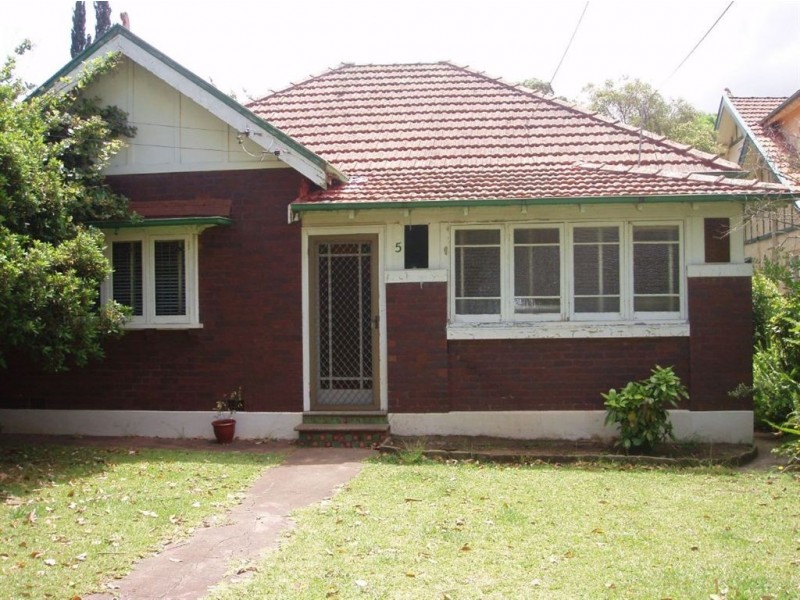 5 Richards Avenue, Eastwood NSW 2122