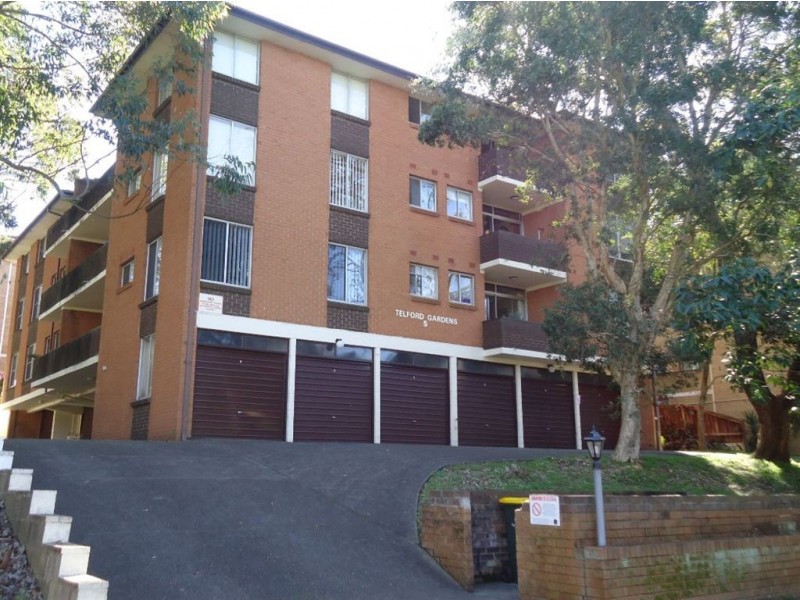 4/5 Cottonwood Cres, Marsfield NSW 2122