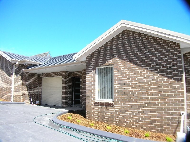 2/323 Blaxland Road, Ryde NSW 2112