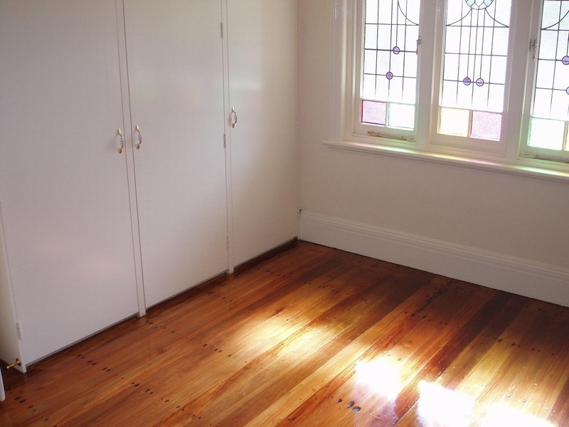 18 Rutledge Street, Eastwood NSW 2122