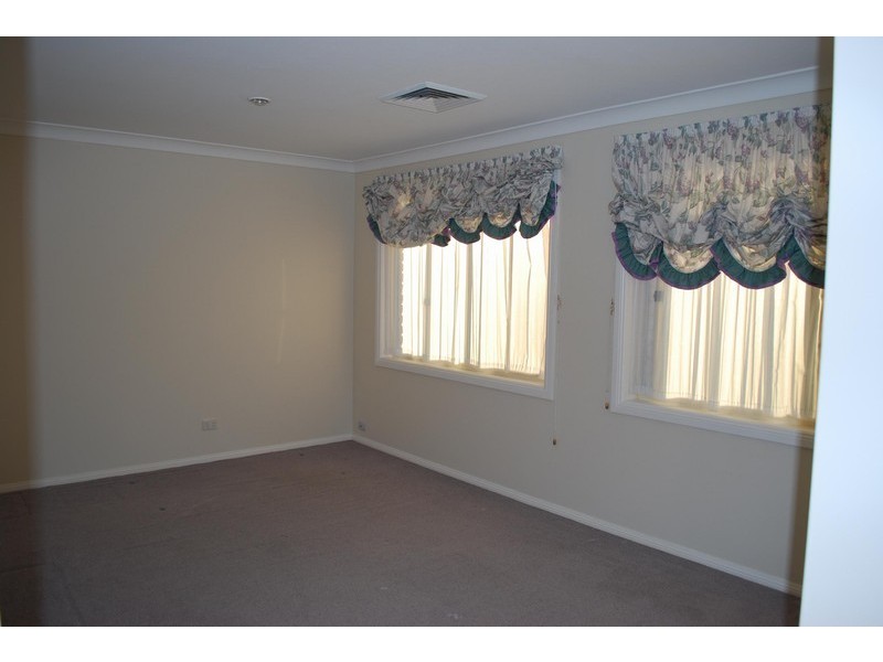 39 Delaney Drive, Baulkham Hills NSW 2153