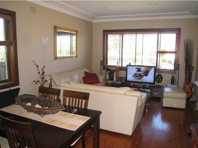 10 Corunna Road, Eastwood NSW 2122