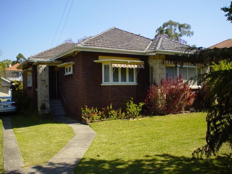 12 Wingate Avenue, Eastwood NSW 2122