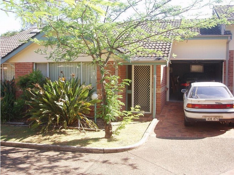 10/12 Adelphi Road, Marsfield NSW 2122