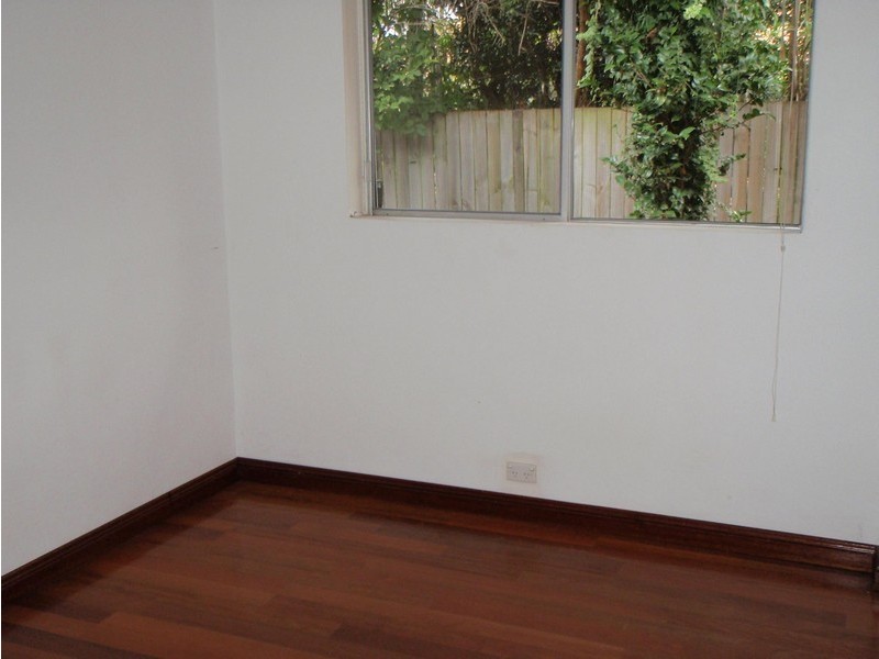 4/30-32 Llewellyn Street, Rhodes NSW 2138