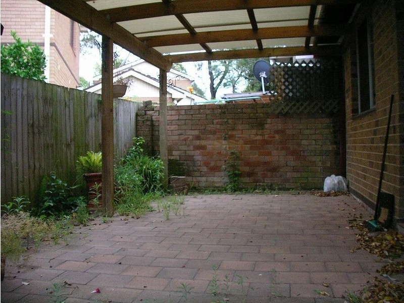 4/30-32 Llewellyn Street, Rhodes NSW 2138