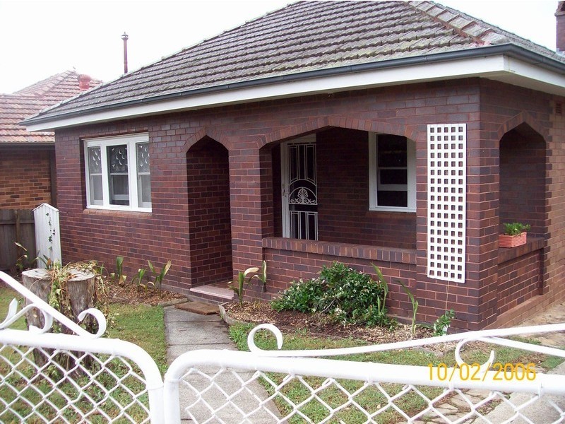 7 Hunts Avenue, Eastwood NSW 2122