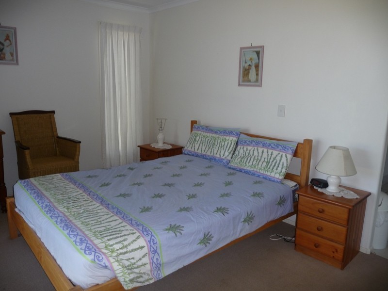 6 Marine Parade, Agnes Water QLD 4677