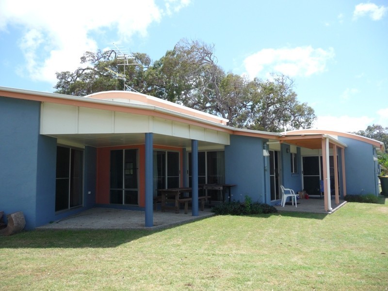6 Marine Parade, Agnes Water QLD 4677