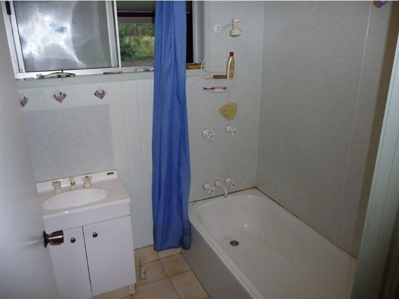 Lot 165 Davies Road, Captain Creek QLD 4677