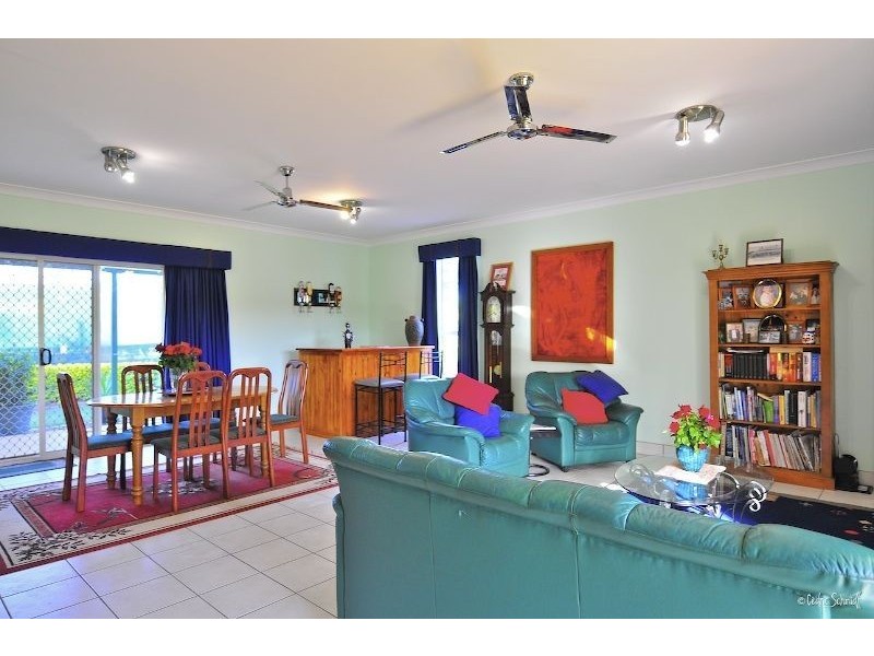 22 Dillon Road, Captain Creek QLD 4677