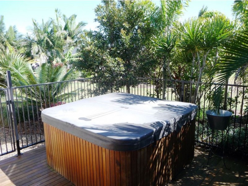 76 Streeter Drive, Agnes Water QLD 4677