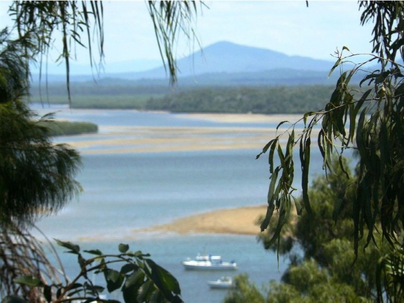 3 Barton Street, Seventeen Seventy QLD 4677