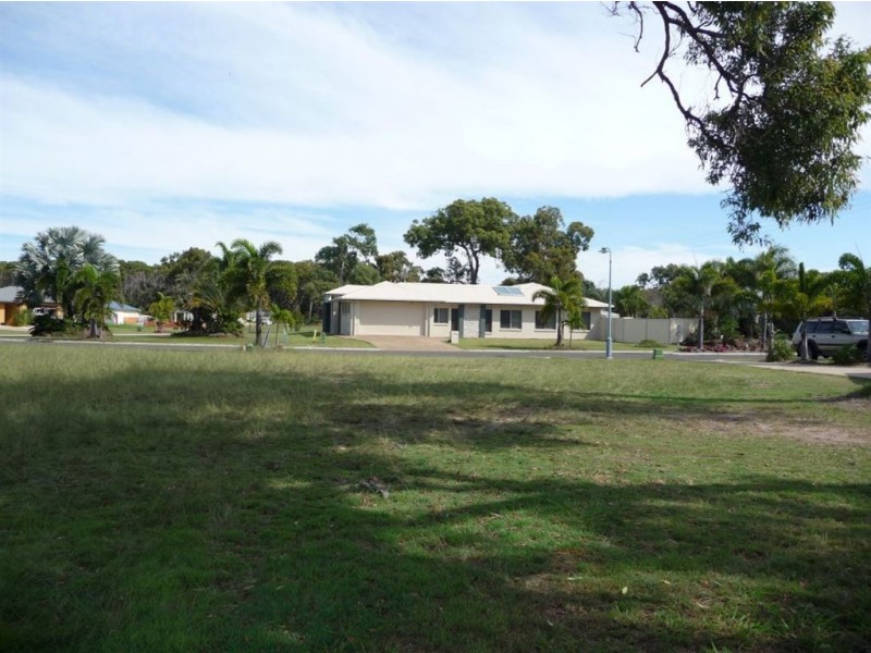 3 Waterfront Drive, Agnes Water QLD 4677