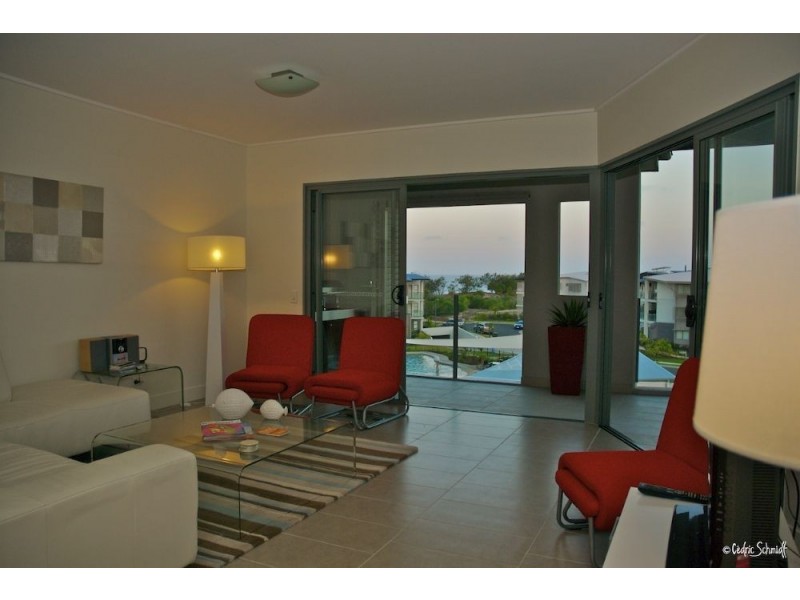 Unit 122 Beaches Village Circuit, Agnes Water QLD 4677