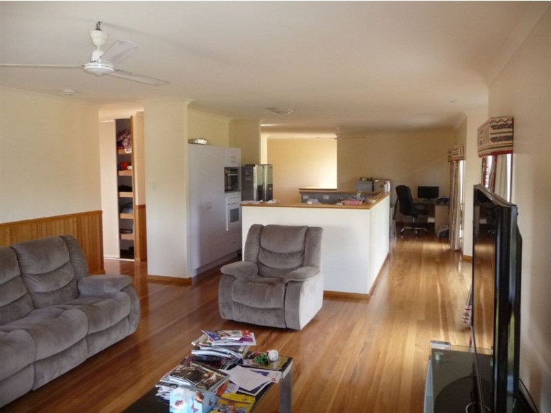 1 Webster Court, Agnes Water QLD 4677