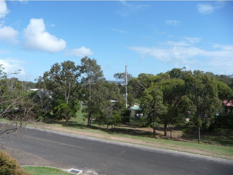 1 Webster Court, Agnes Water QLD 4677
