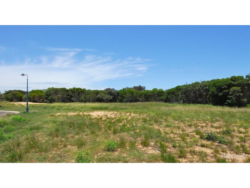 5 The Promenade, Agnes Water QLD 4677