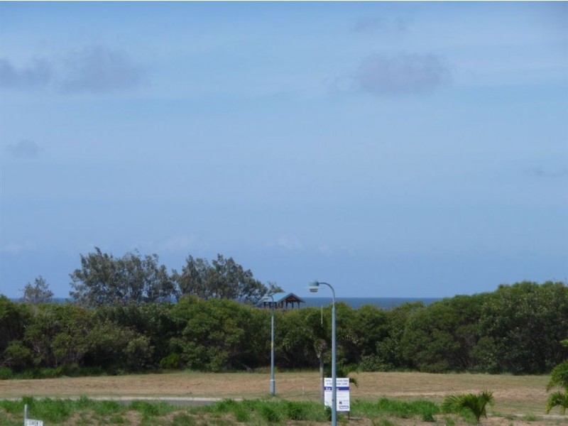 4 Seaview Close, Agnes Water QLD 4677