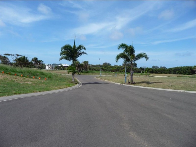 4 Seaview Close, Agnes Water QLD 4677
