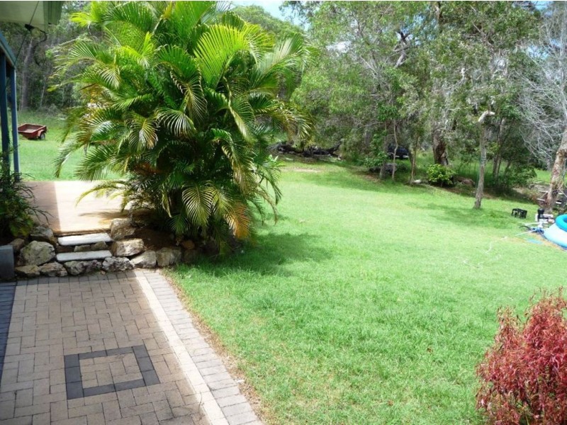 72 Bills Rd, Agnes Water QLD 4677