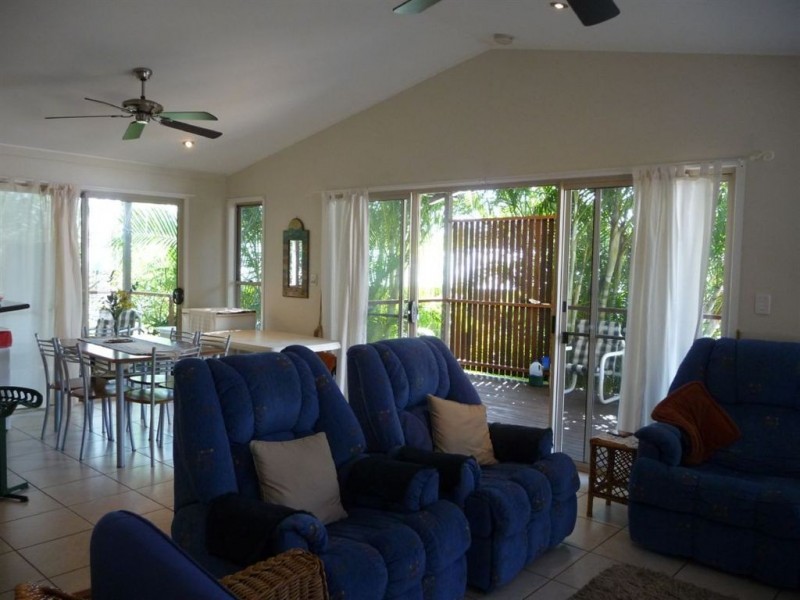 4 Young Nicks Way, Agnes Water QLD 4677