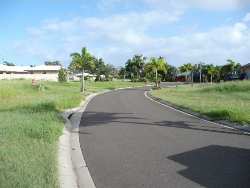 8 Sunset Drive, Agnes Water QLD 4677