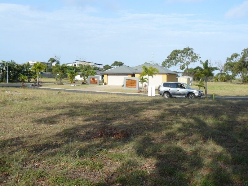 4 Sunset Drive, Agnes Water QLD 4677