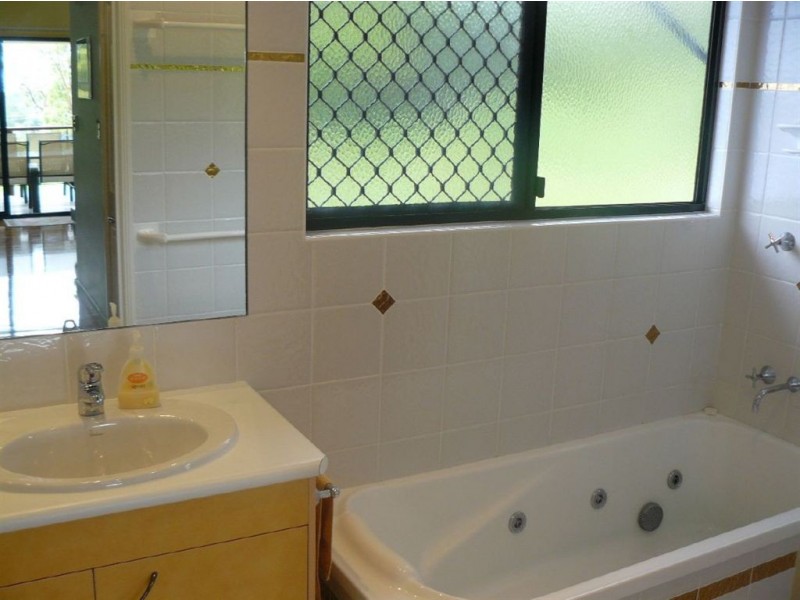 1/14 Seascape Close, Agnes Water QLD 4677
