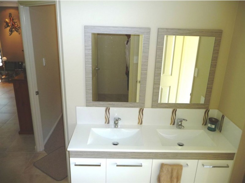 2148 Round Hill Road, Agnes Water QLD 4677