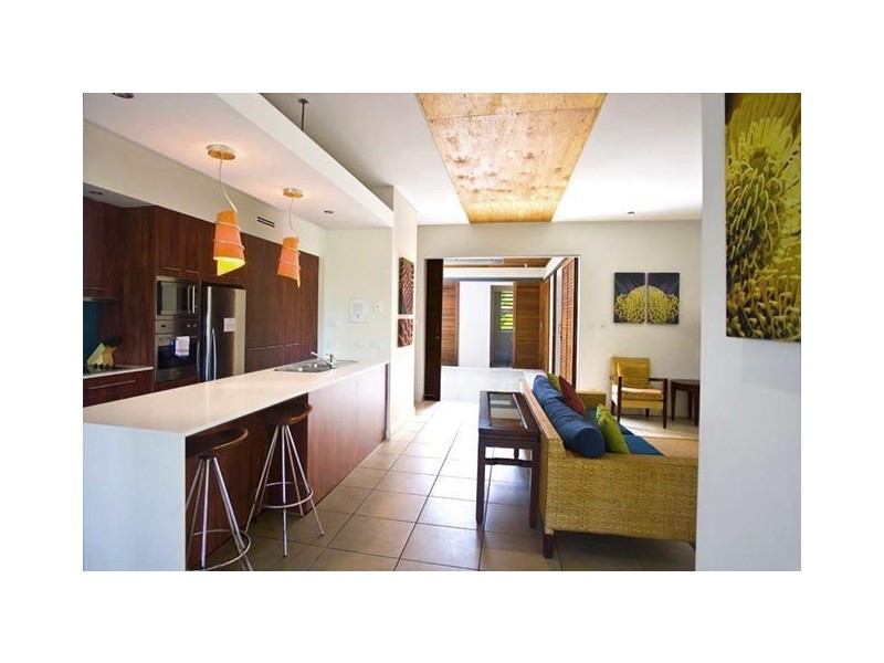 4 Ocean Beach Drive, Agnes Water QLD 4677