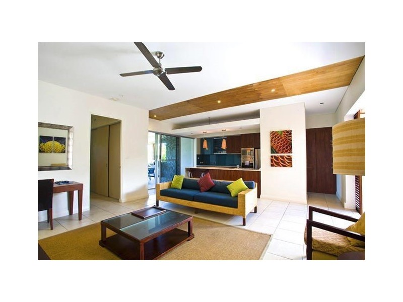 4 Ocean Beach Drive, Agnes Water QLD 4677