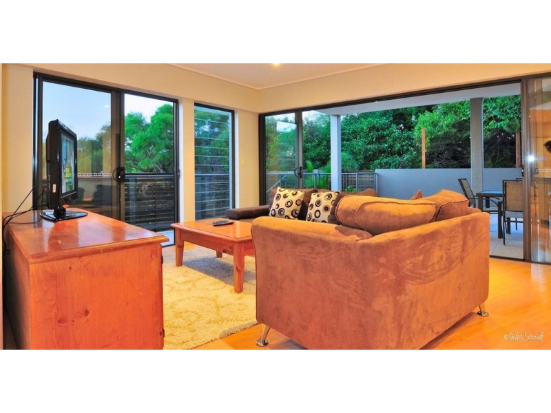 Unit 2 Loka Santi Apartments, Agnes Water QLD 4677