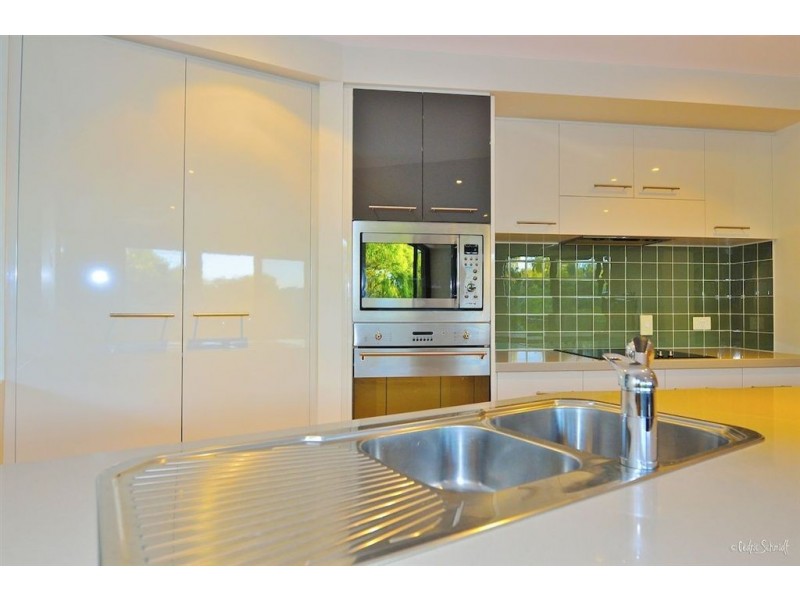 Unit 2 Loka Santi Apartments, Agnes Water QLD 4677