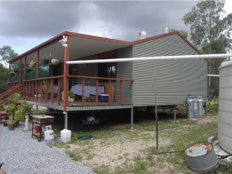208 Clarke Road, Lowmead QLD 4676