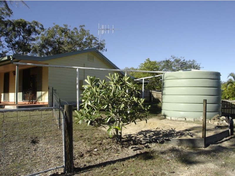 75 Oceanna Court, Deepwater QLD 4674