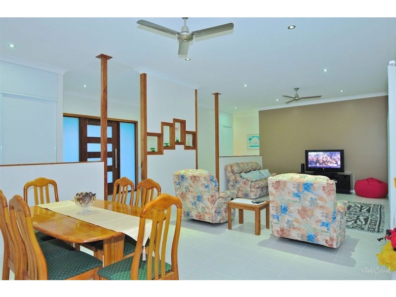 131 Bicentennial Drive, Agnes Water QLD 4677