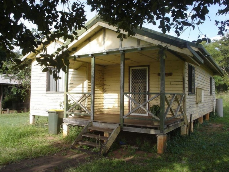 14 Main Street, Yandaran QLD 4673