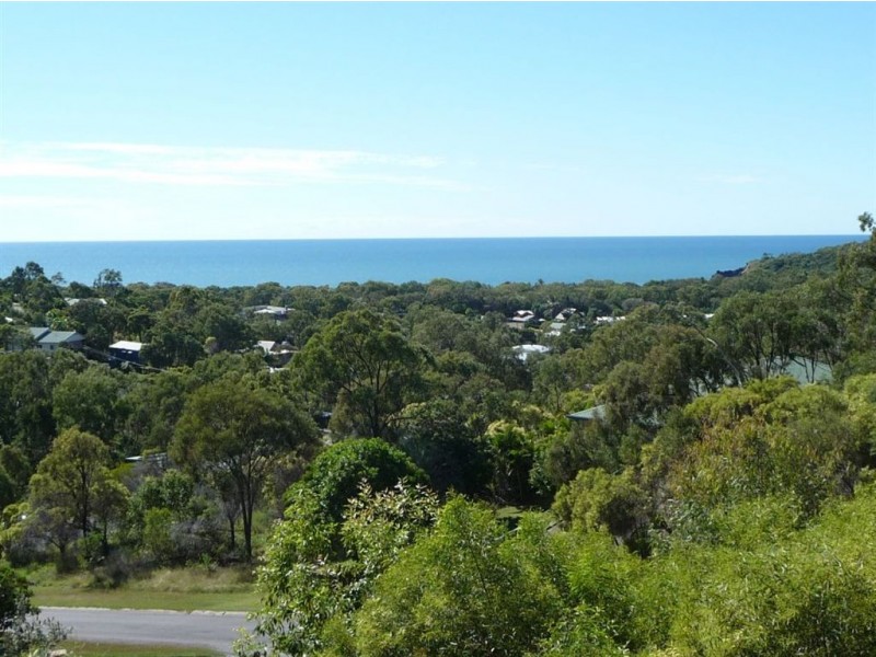 8 Goldsands Court, Agnes Water QLD 4677