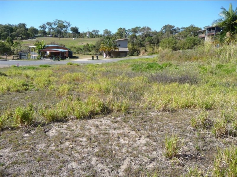 1 Bayview Close, Agnes Water QLD 4677