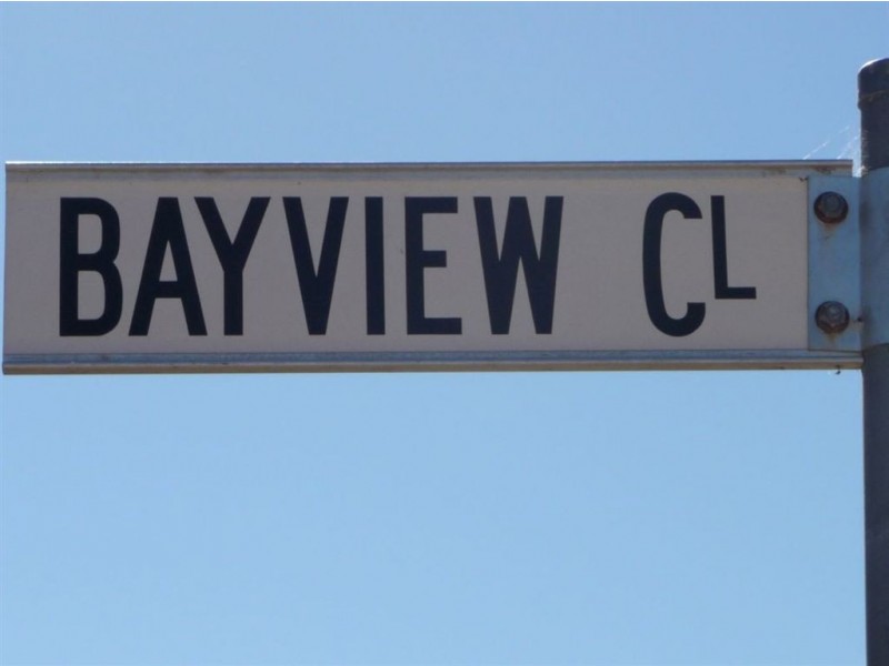1 Bayview Close, Agnes Water QLD 4677