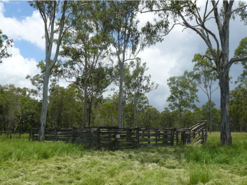 2374 Fingerboard Road, Mount Tom QLD 4677