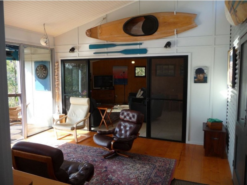 49 Seaspray Drive, Agnes Water QLD 4677