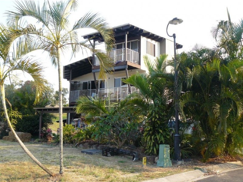 35 Palm Court, Agnes Water QLD 4677