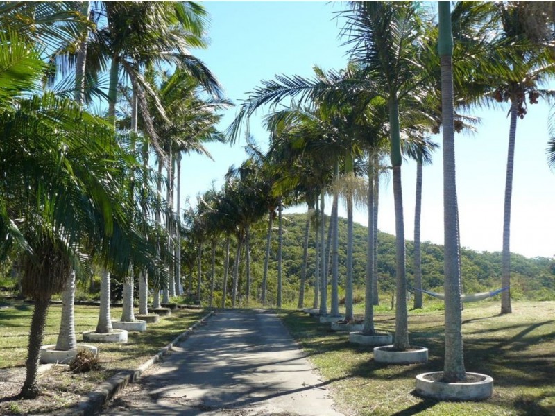 2741 Round Hill Road, Agnes Water QLD 4677