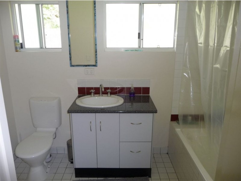27 Captain Cook Drive, Agnes Water QLD 4677