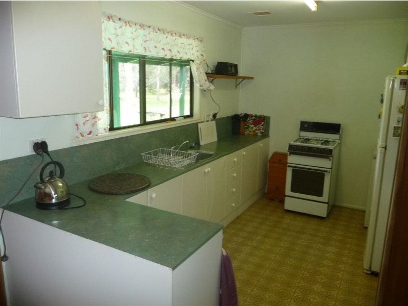 30 Bills Road, Agnes Water QLD 4677